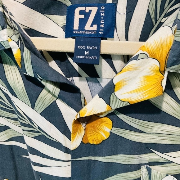 Vintage FZ Men’s Hawaiian Shirt Magnum PI Green Palms Floral Hibiscus MEDIUM🌴 - Picture 3 of 5